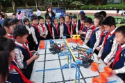 南宁市滨湖路小学：展示建校15周年科技创新教育成果