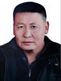 <span  style="border: 1px solid #000;">胡仁心</span>